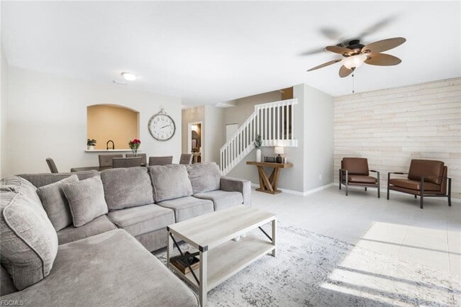 Building Photo - 10004 Ravello Blvd