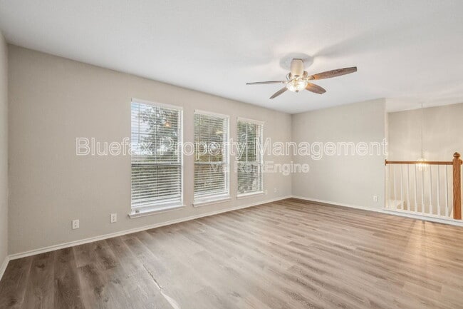 Building Photo - 422 Granite Bay