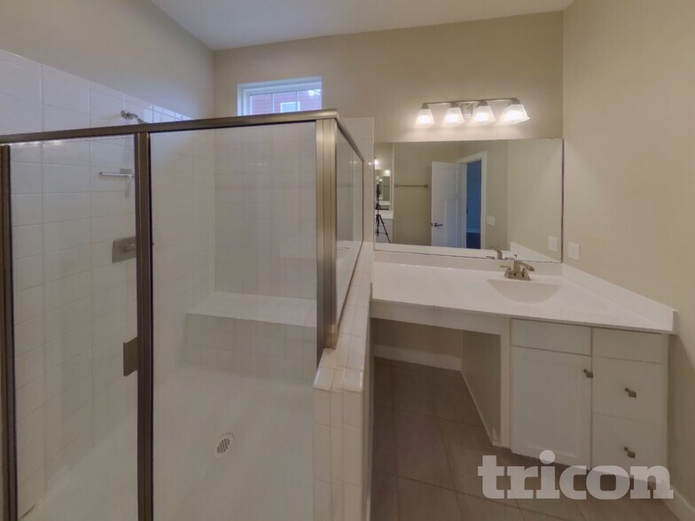 Building Photo - 2634 Pepper Branch Dr