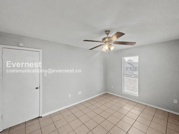 Building Photo - 6270 Jamestown Dr