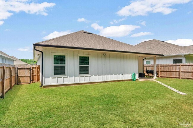 Building Photo - 7057 Whitetail Run Dr