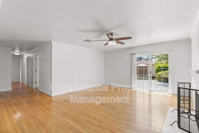 Building Photo - 5619 N El Dorado St