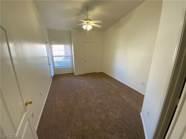 Building Photo - 7400 W Flamingo Rd
