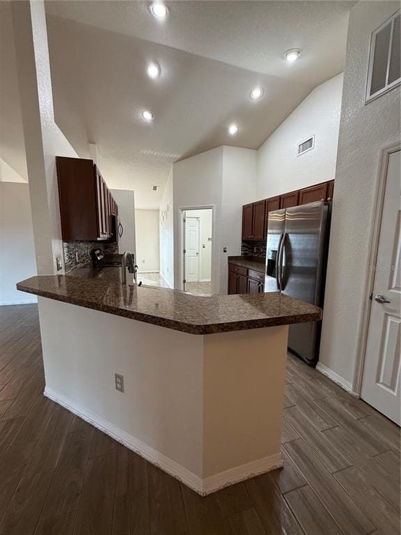 Building Photo - 318 Highland Meadows Dr