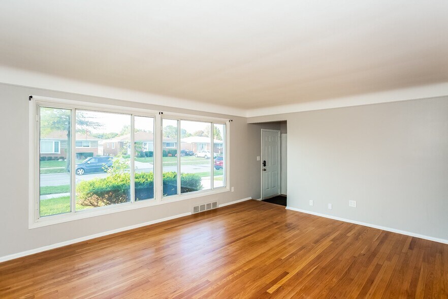 Building Photo - 17928 Winsome Rd