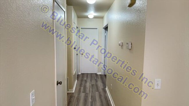 Building Photo - Just listed in Victorville!!!