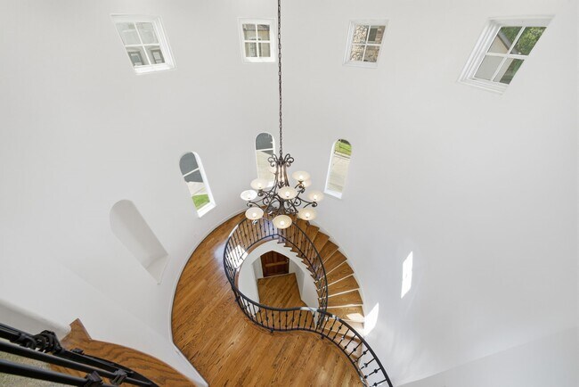 Building Photo - 6343 Mystic Bridge Dr