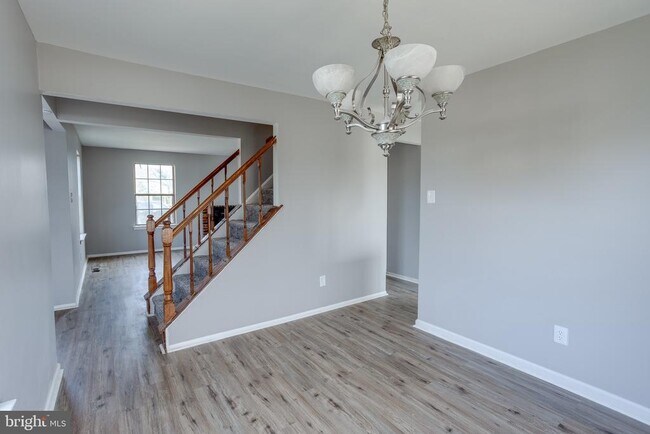 Building Photo - 101 Bayberry Ct