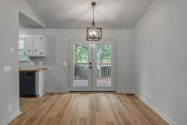 Building Photo - FOR RENT in Goodlettsville - Beautiful Renovation!