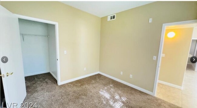 Building Photo - 45 Maleena Mesa St