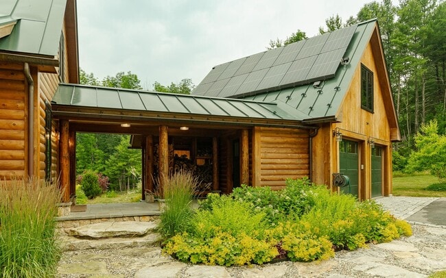 Building Photo - 500 Woodward Hill Rd