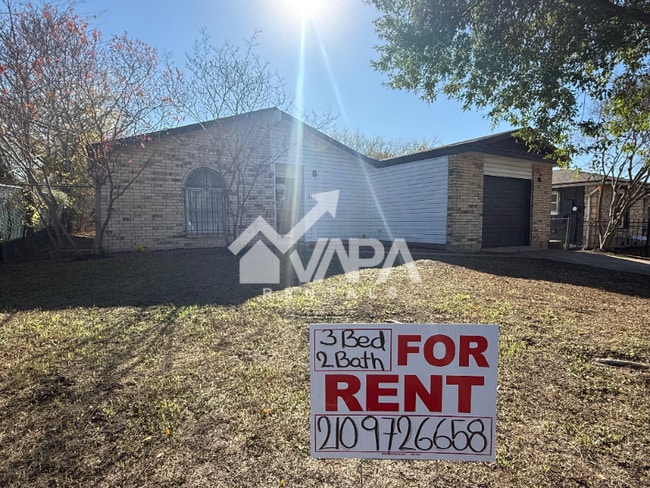 Building Photo - 538 Maddux St