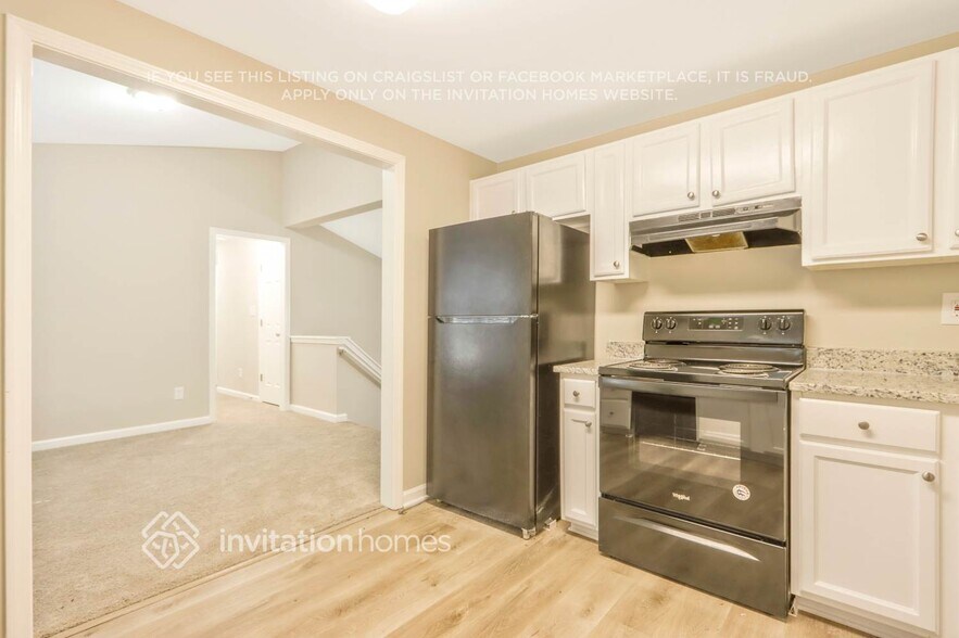 Building Photo - 5255 Sweet Air Ln