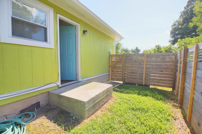 Building Photo - 510 Gurley St