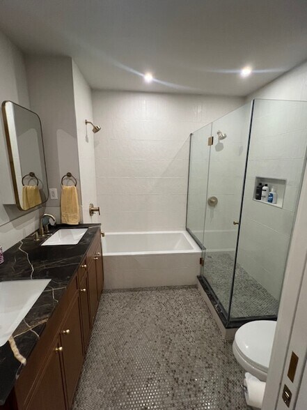 Bathroom 2 - 259 Rutland Rd
