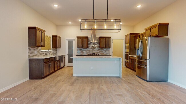 Building Photo - 500 La Entrada Cir