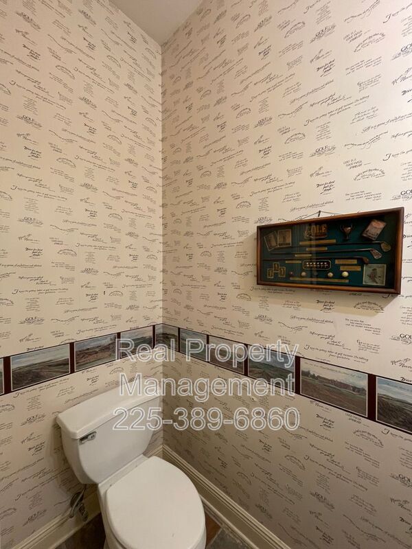 Building Photo - 40056 Champion Tif Dr E