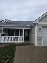 Building Photo - 16 Micah Ct