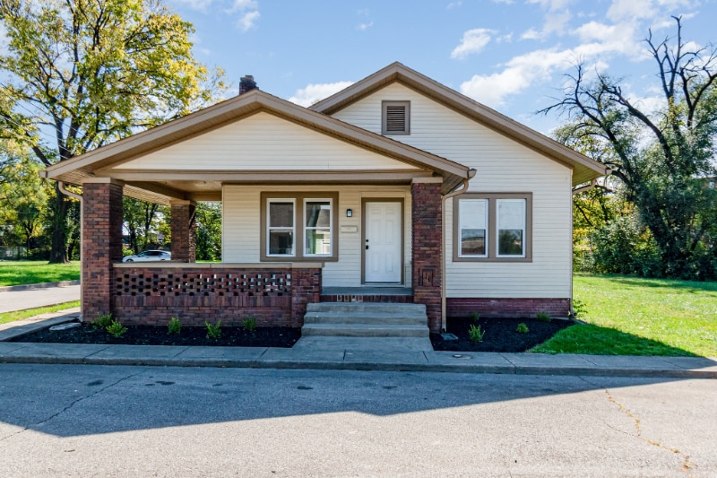 Building Photo - 115 Kansas St
