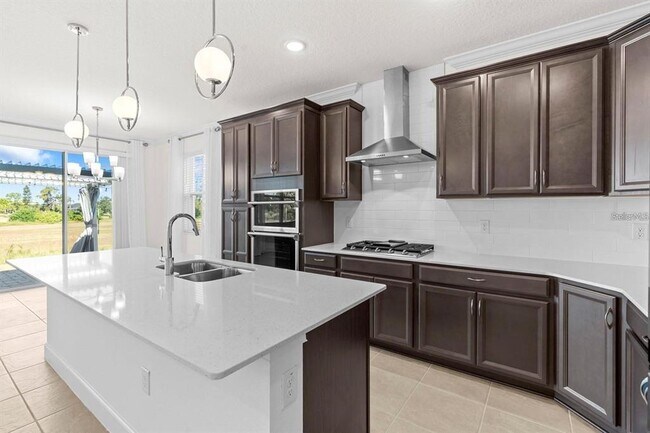 Building Photo - 933 Signet Dr