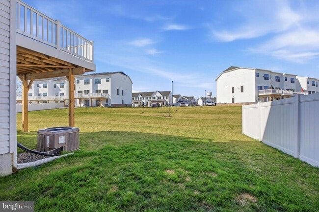 Building Photo - 17 Sage Wy