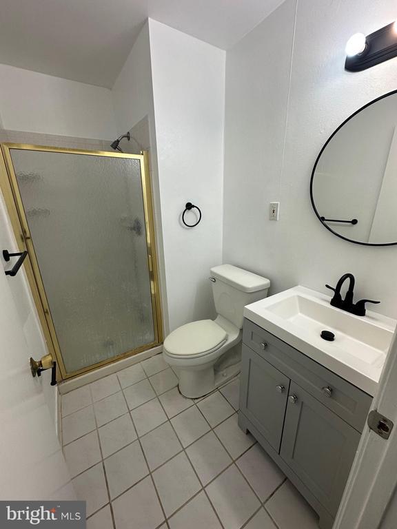 Building Photo - 4037 Olney Laytonsville Rd