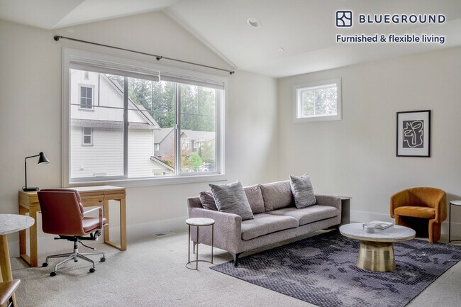 Building Photo - 26077 SE 36th St