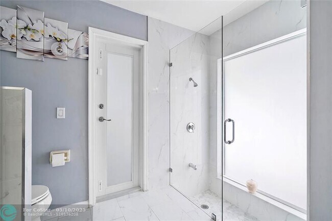Building Photo - 10209 Vestal Ct