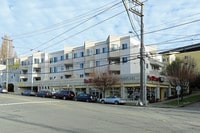 Building Photo - 1800 Eastlake Apts (Scenic)