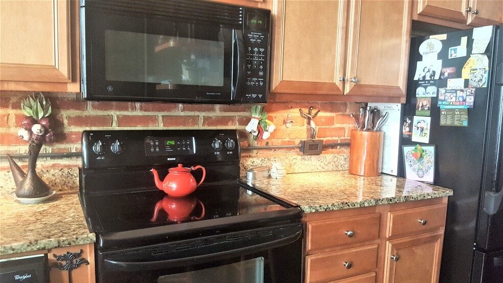 Kitchen 3 - 1535 Caraleigh Mills Ct