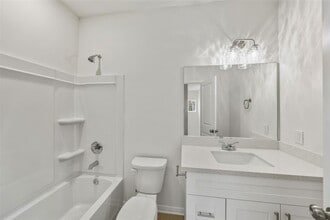 Building Photo - 716 W Dallas St