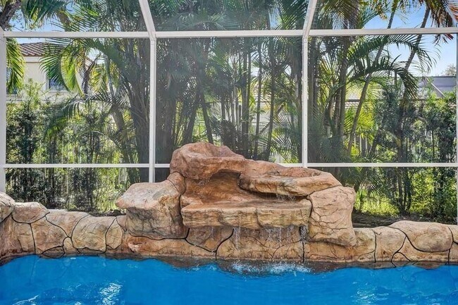 Building Photo - 11032 Boston Dr