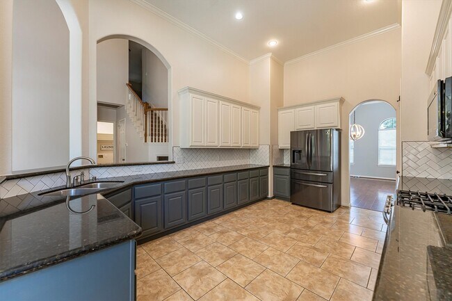 Building Photo - 3517 Oak Landing