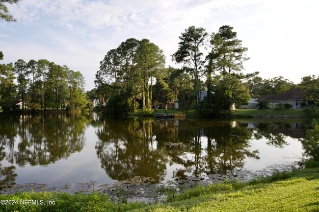 Building Photo - 3542 Sheldrake Dr