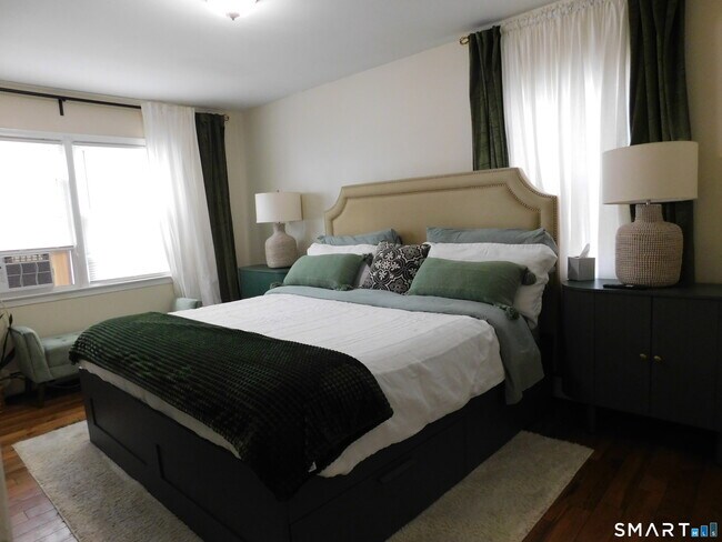 Building Photo - 26 Dayton Rd