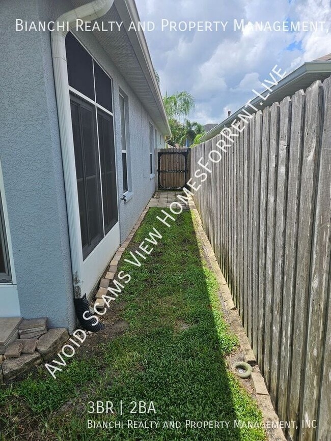 Building Photo - 16735 Shanlow Ct