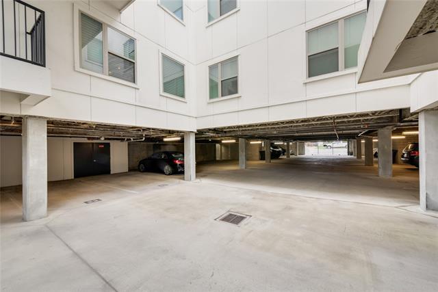 Building Photo - 5714 McCommas Blvd