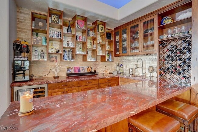 Building Photo - 1608 Liege Dr