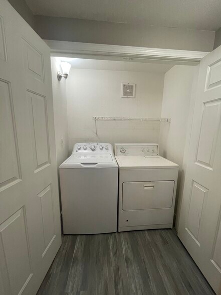 Building Photo - 1405 S Nellis Blvd