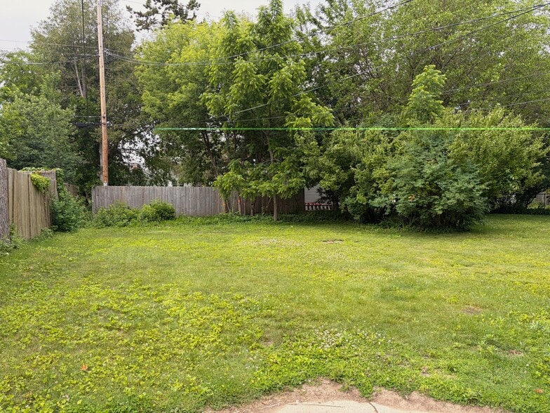 Backyard - 2226 N 6th St