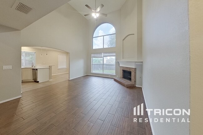 Building Photo - 820 Norfolk Dr