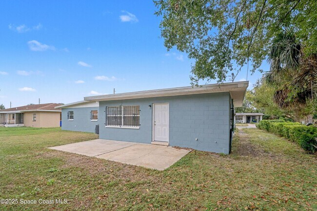 Building Photo - 990 Pinson Blvd