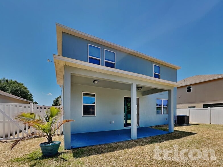 Building Photo - 12418 Field Point Way