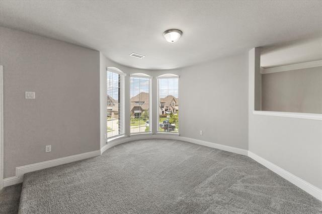 Building Photo - 605 Emerson Dr