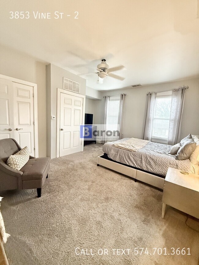 Building Photo - 3853 Vine St