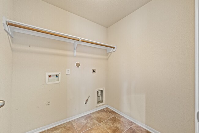 Building Photo - 13914 Juniper Bend Ln