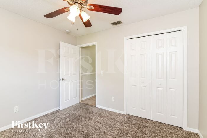 Building Photo - 1008 Heron Ct