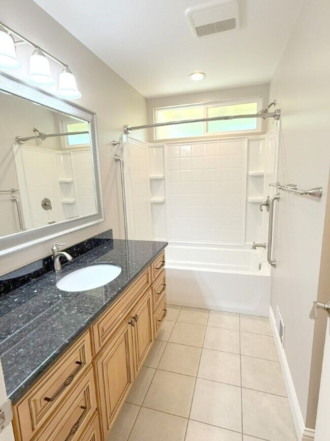 Building Photo - Remodeled One Story Home Located In Desirable Lafayette !