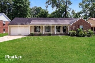 Building Photo - 4523 Parkwood Rd