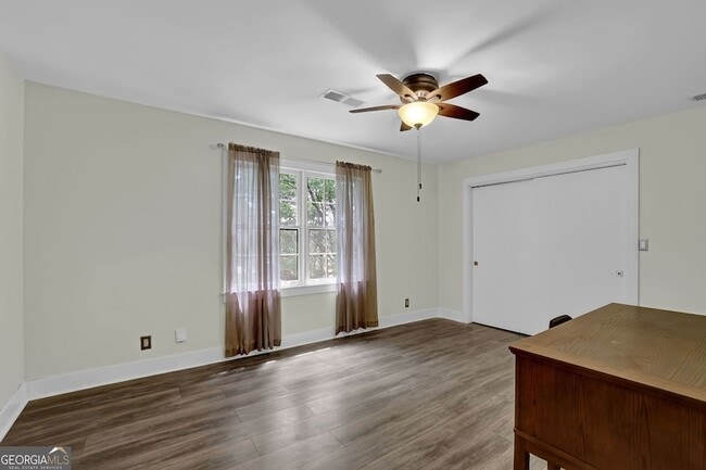 Building Photo - 2683 Ashworth Cir